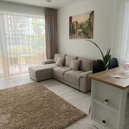 Good Vibes Apartment Gran Varadino Esterno foto