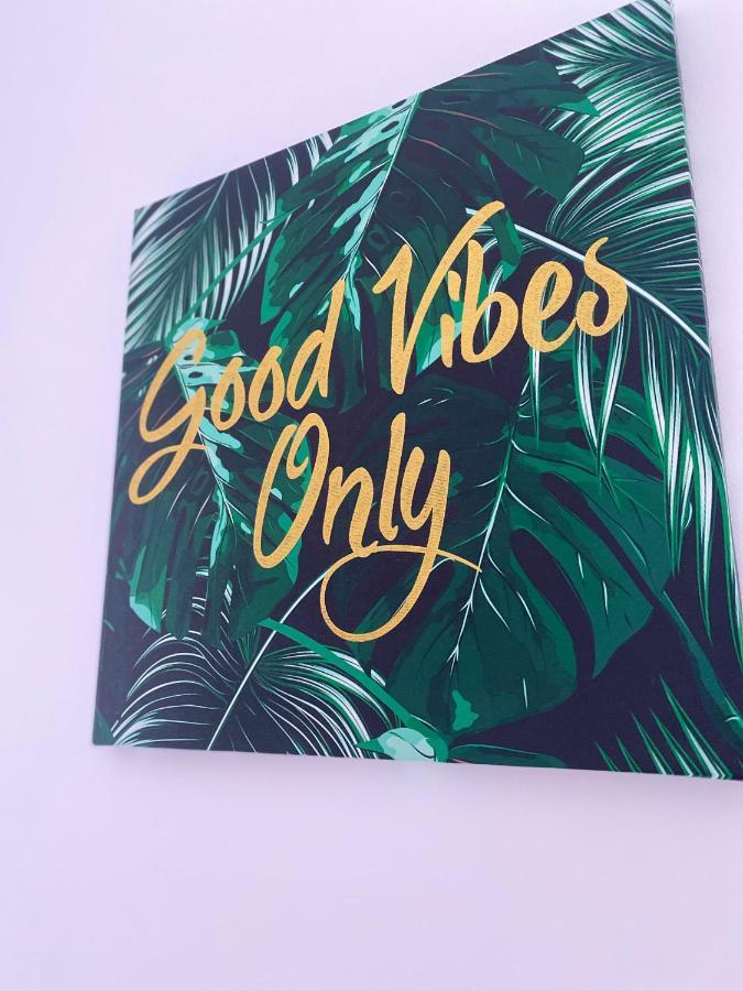 Good Vibes Apartment Gran Varadino Esterno foto